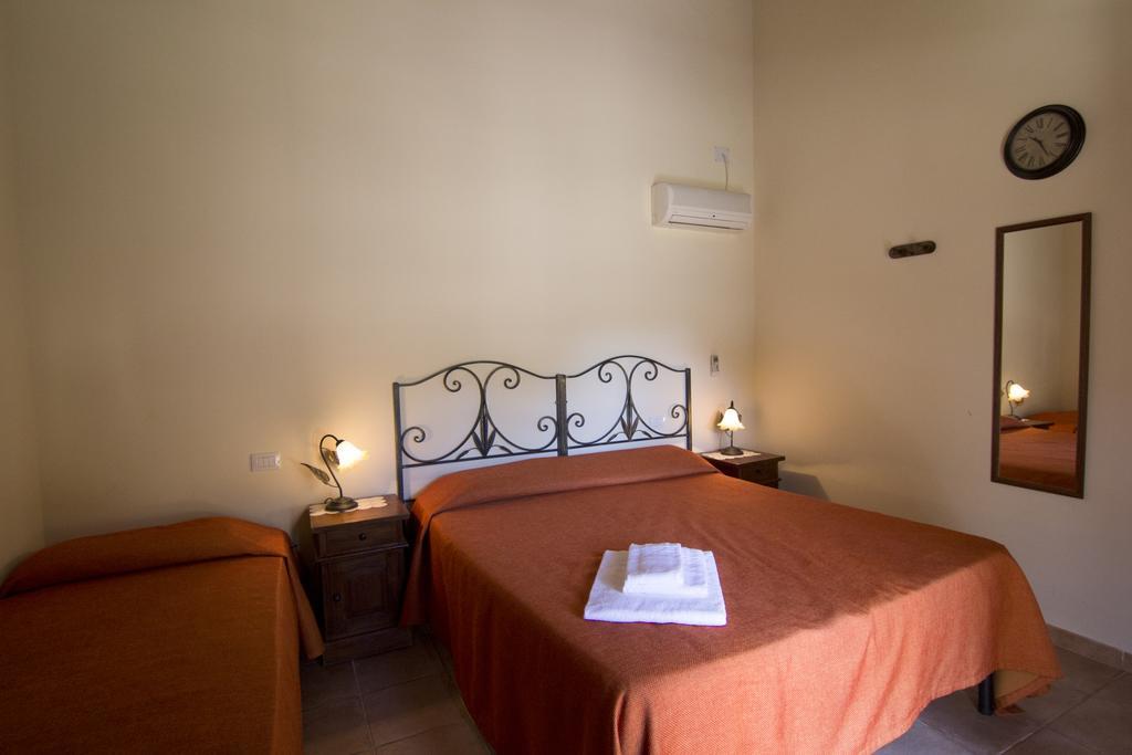 Agriturismo Sa Rocca Iglesias Εξωτερικό φωτογραφία